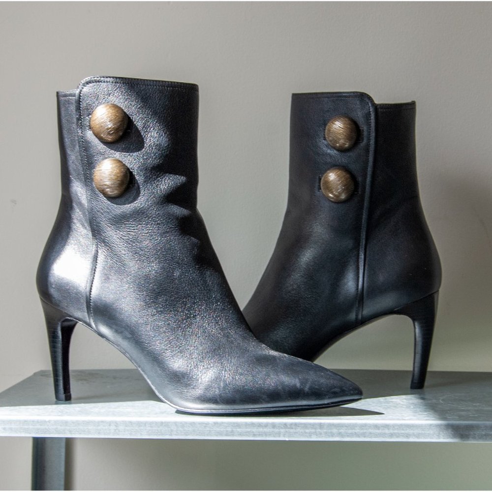 NWOT Italian Leather Ankle Boot - via Spiga